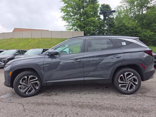 2026 Ecotronic Gray Hyundai Tucson SEL Plus AWD SUV
