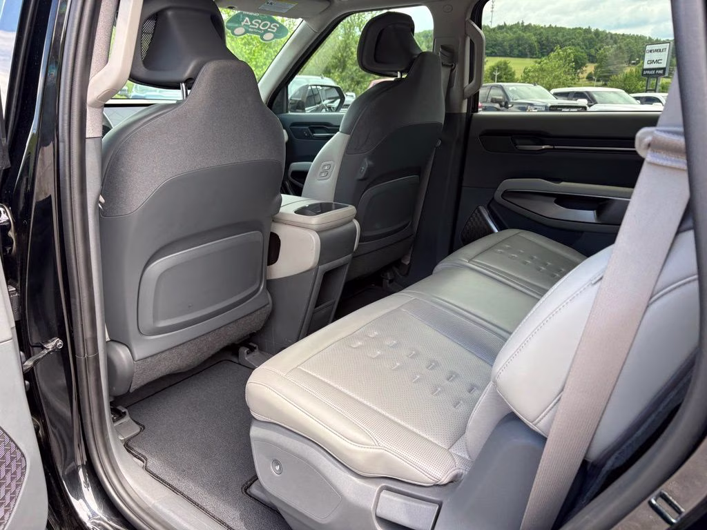 2024 Aurora Black Pearl Kia EV9 Wind AWD SUV