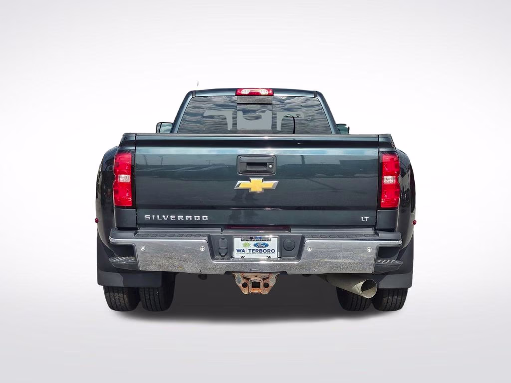 2017 Graphite Metallic Chevrolet Silverado 3500HD LT 4X4 Truck