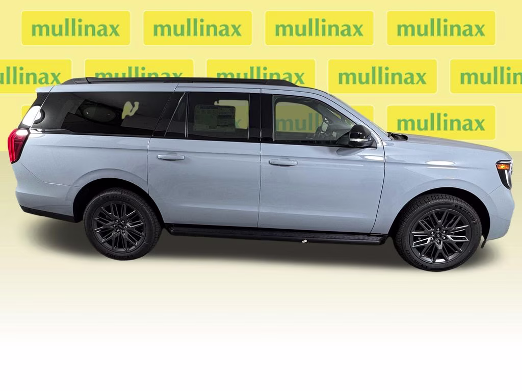 2026 Glacier Gray Metallic Tri-Coat Ford Expedition Max Platinum 4X4 SUV