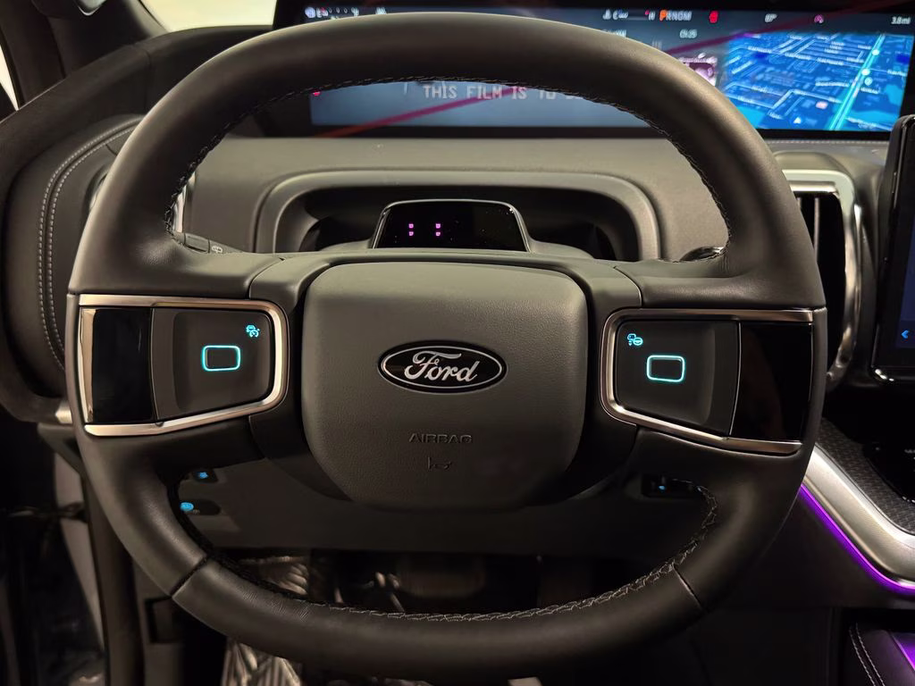 2026 Glacier Gray Metallic Tri-Coat Ford Expedition Max Platinum 4X4 SUV