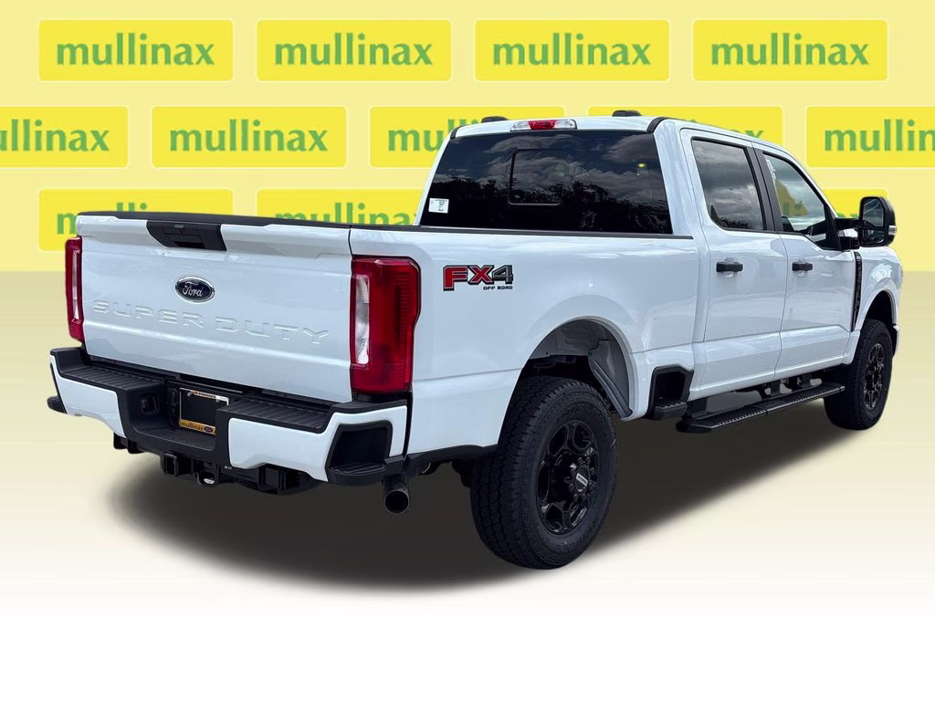 2026 Oxford White Ford Super Duty F-250 SRW XL 4X4 Truck