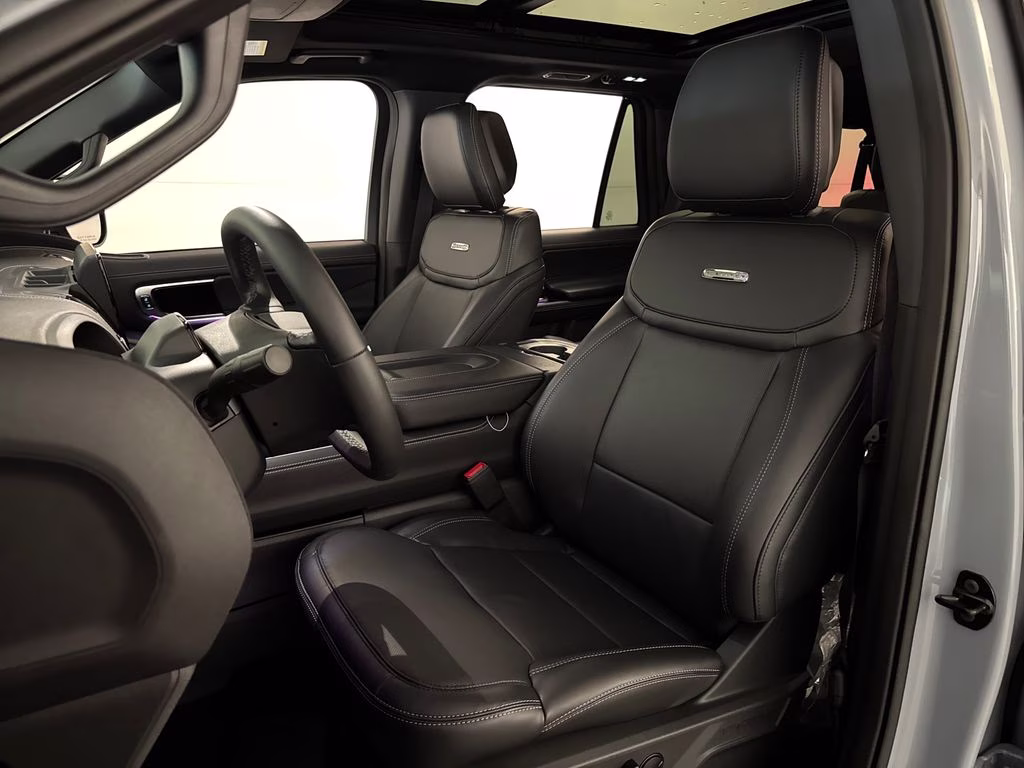 2026 Glacier Gray Metallic Tri-Coat Ford Expedition Max Platinum 4X4 SUV
