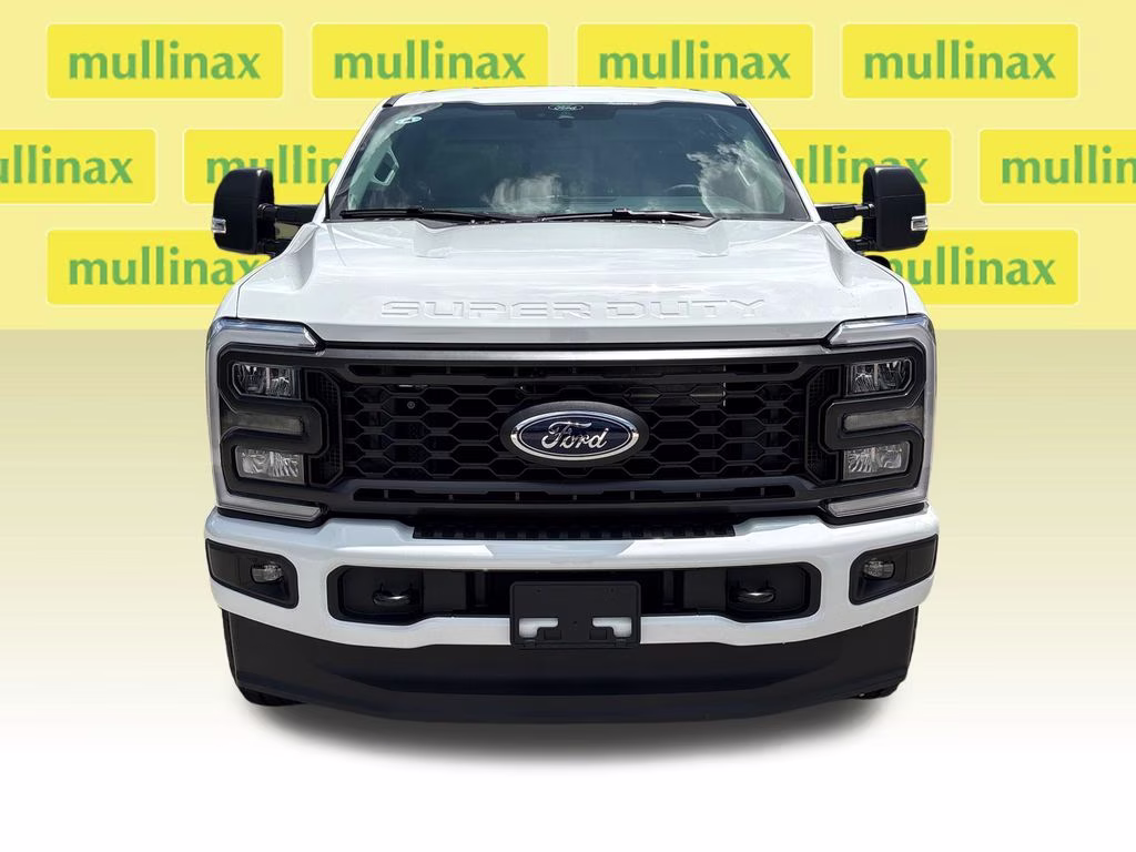 2026 Oxford White Ford Super Duty F-250 SRW XL 4X4 Truck