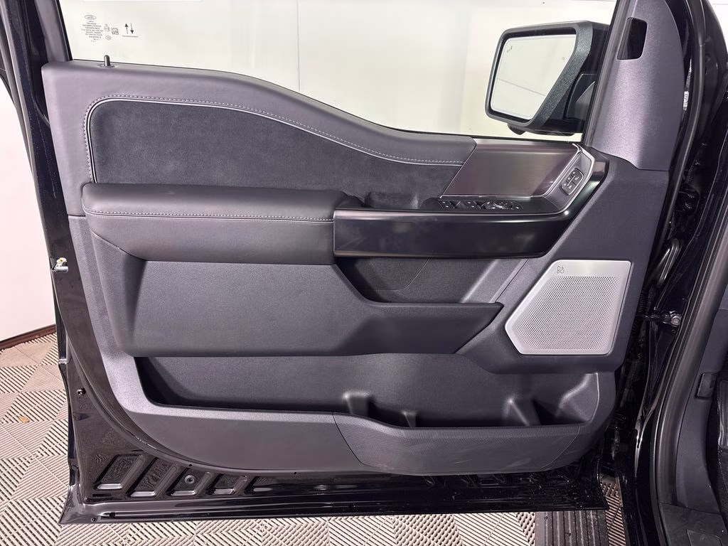 2026 Agate Black Metallic Ford F-150 Platinum 4X4 Truck