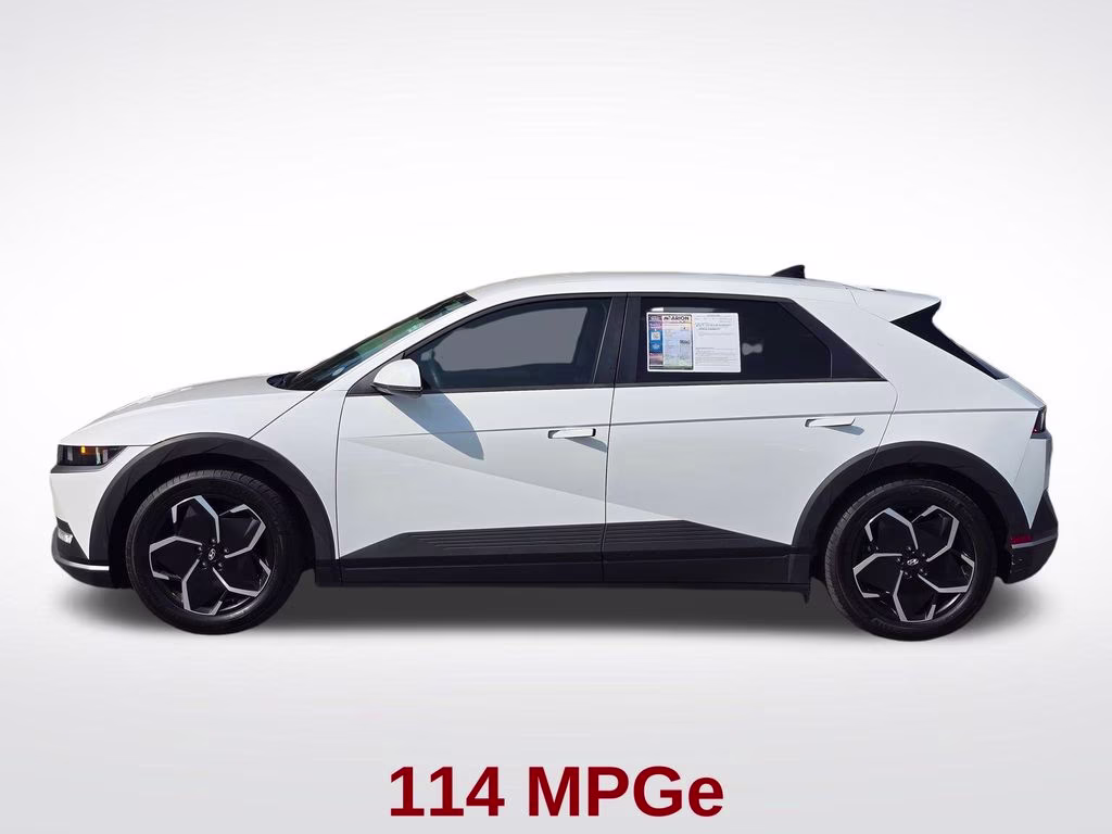 2024 Atlas White Hyundai IONIQ 5 SEL RWD SUV