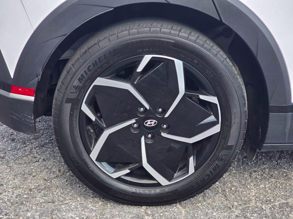 2024 Atlas White Hyundai IONIQ 5 SEL RWD SUV