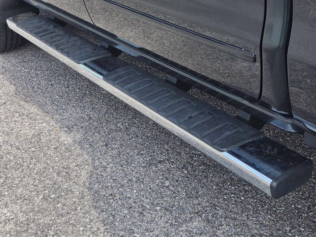 2017 Graphite Metallic Chevrolet Silverado 3500HD LT 4X4 Truck