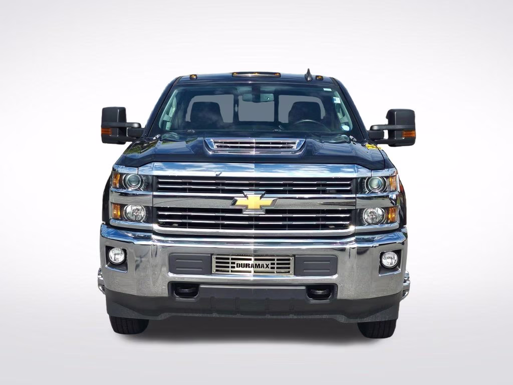 2017 Graphite Metallic Chevrolet Silverado 3500HD LT 4X4 Truck