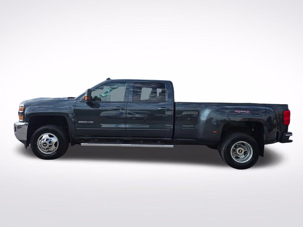 2017 Graphite Metallic Chevrolet Silverado 3500HD LT 4X4 Truck