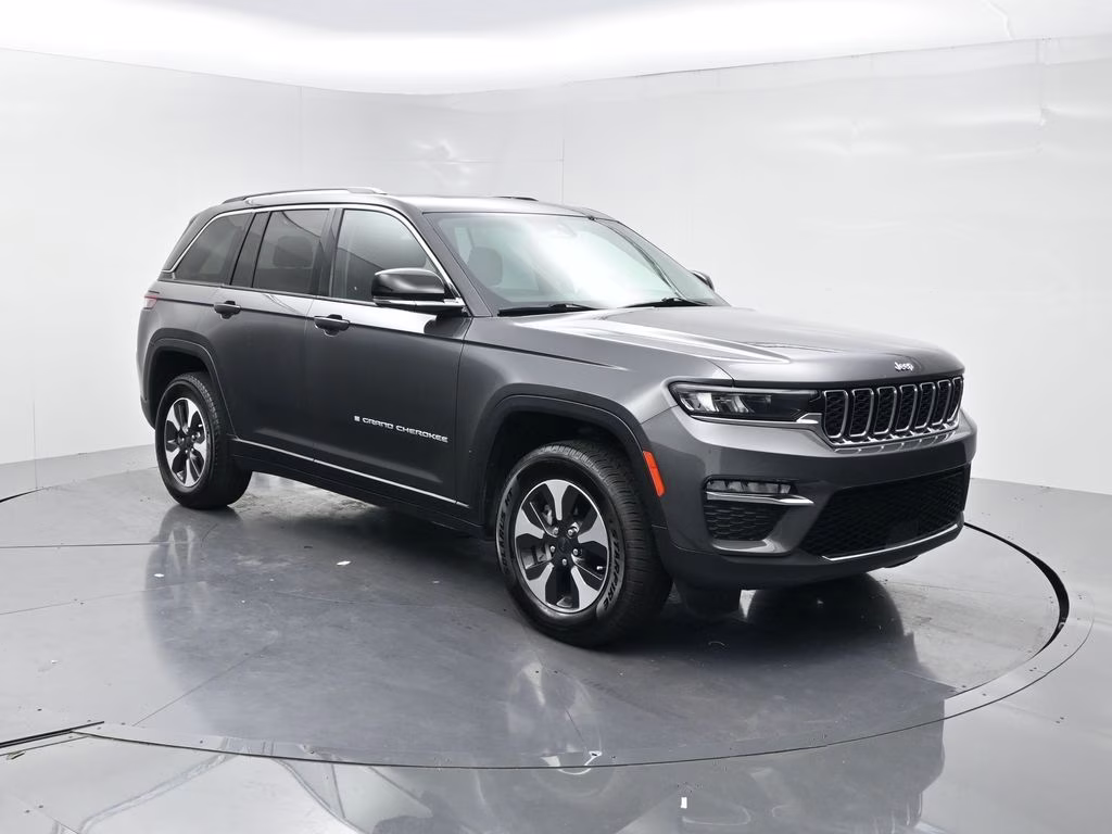 2024 Baltic Gray Metallic Clearcoat Jeep Grand Cherokee 4xe 4X4 SUV