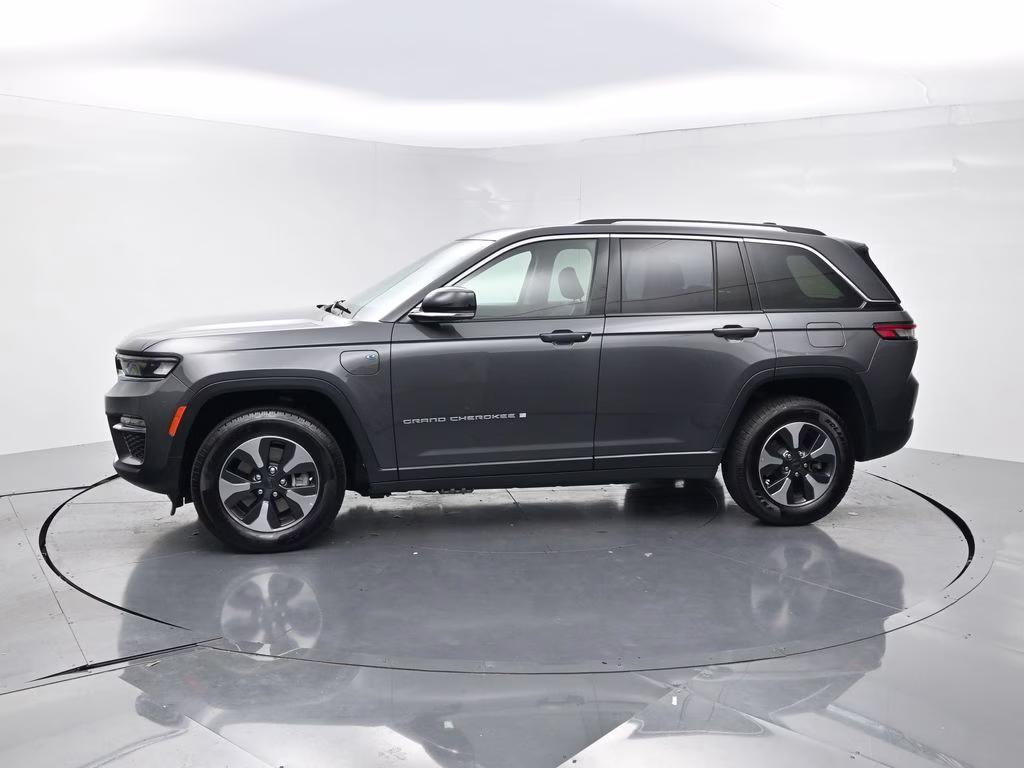 2024 Baltic Gray Metallic Clearcoat Jeep Grand Cherokee 4xe 4X4 SUV