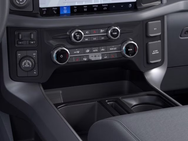 2026 Oxford White Ford F-150 XLT 4X4 Truck
