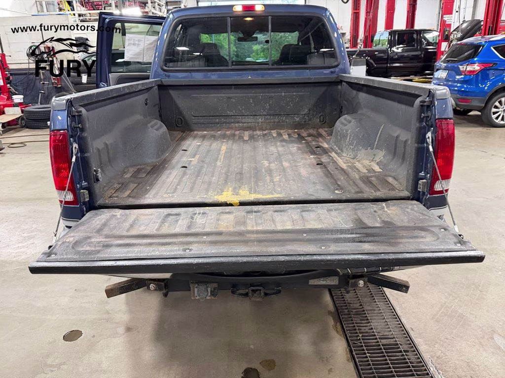 2004 Medium Wedgewood Blue Clearcoat Metallic Ford Super Duty F-350 SRW XLT 4X4 Truck