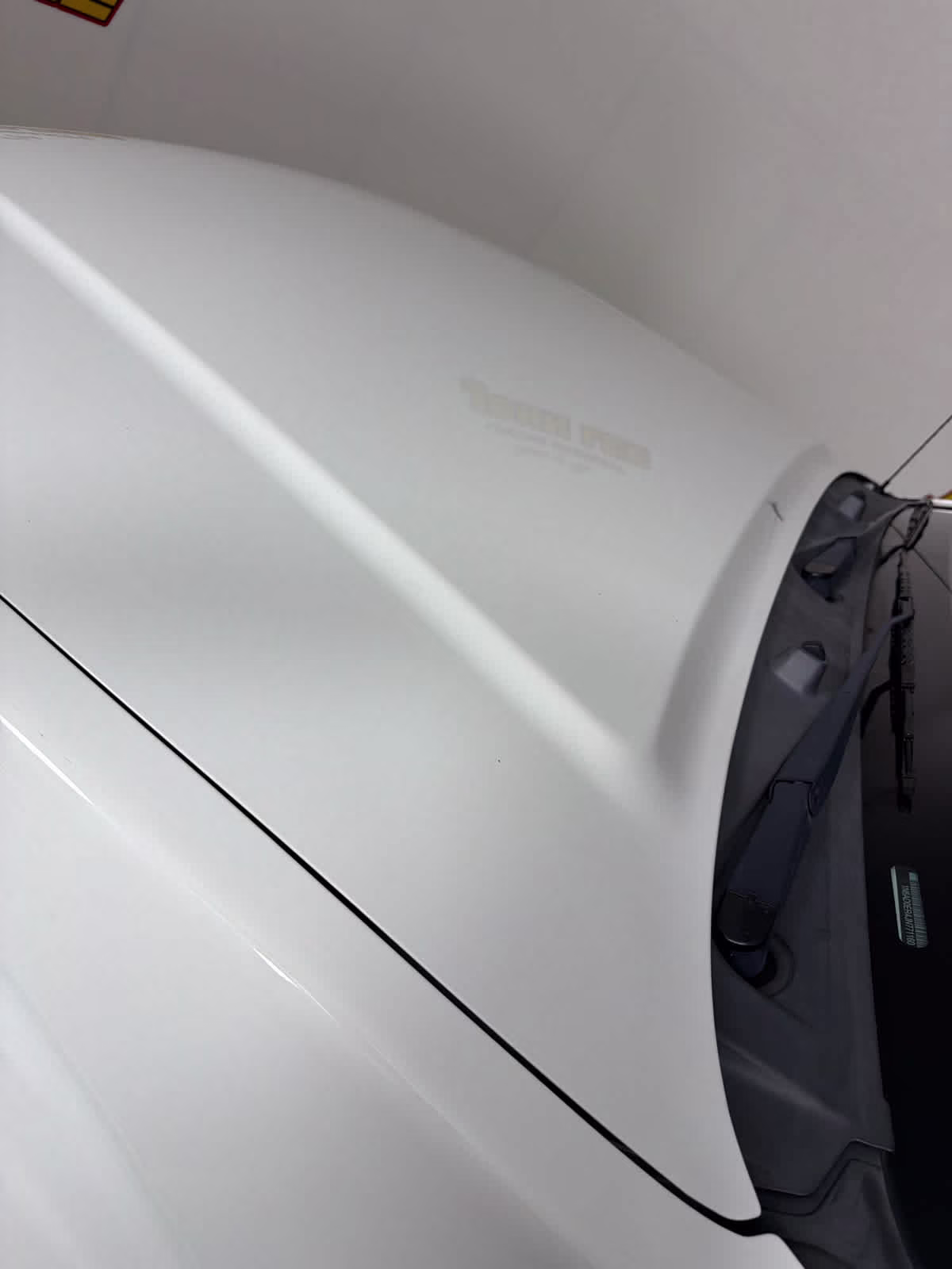 2018 Glacier White Nissan Frontier SV V6 RWD Truck