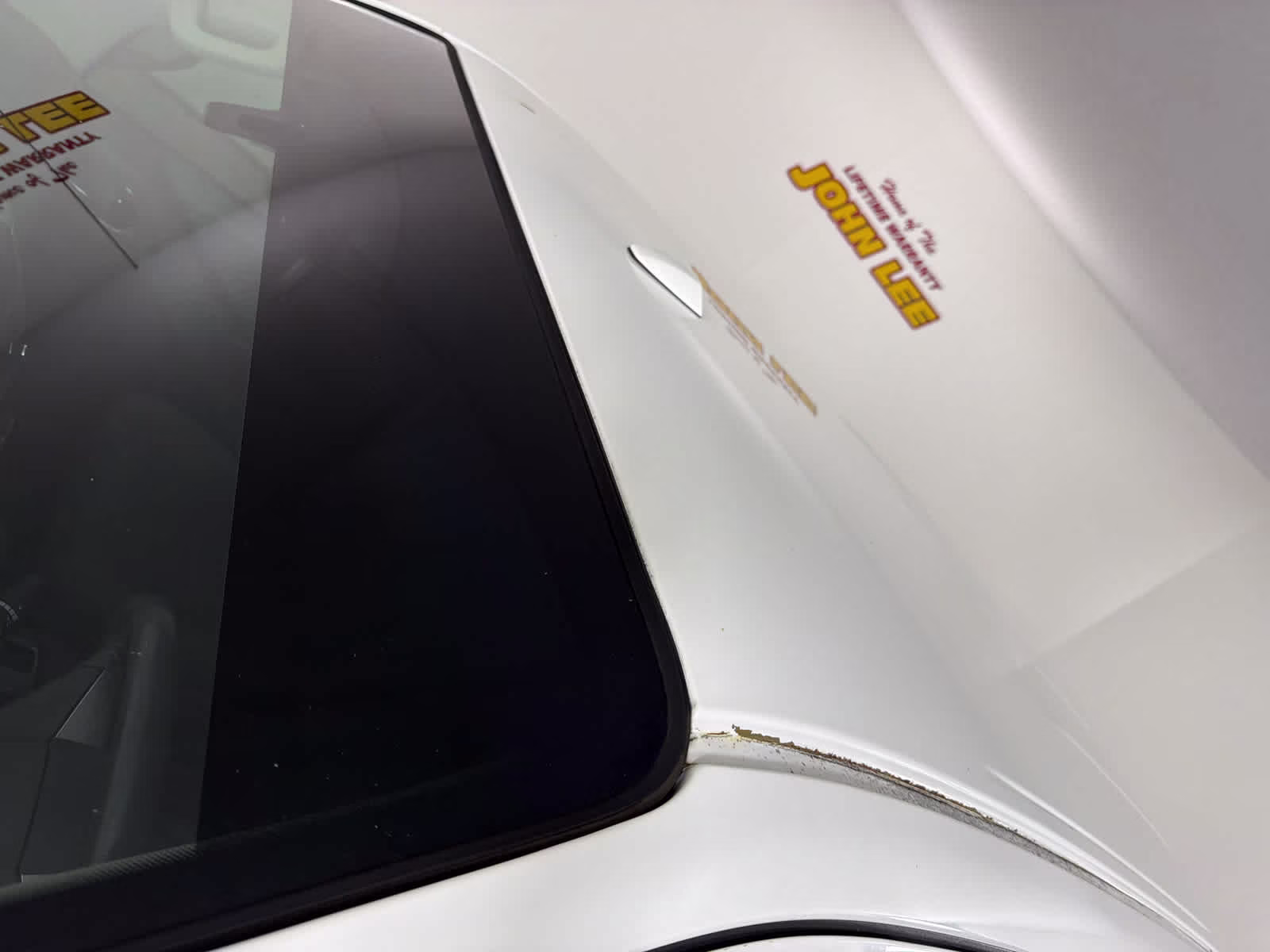 2018 Glacier White Nissan Frontier SV V6 RWD Truck