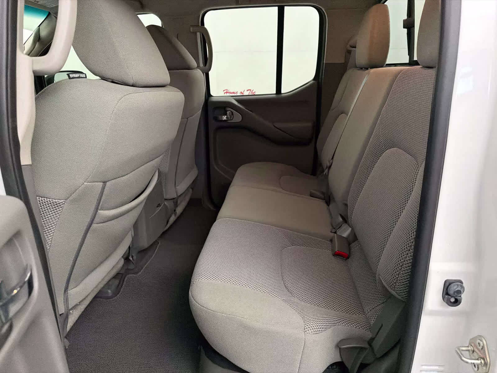 2018 Glacier White Nissan Frontier SV V6 RWD Truck
