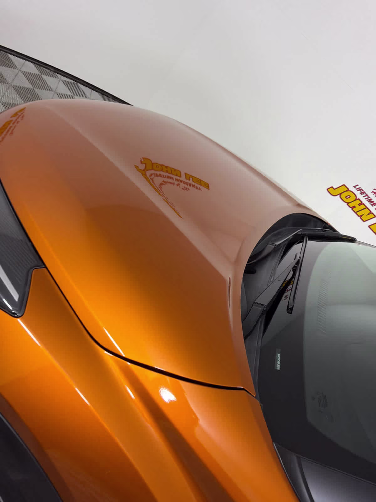 2023 Monarch Orange Metallic/Super Black Nissan Kicks SV FWD SUV