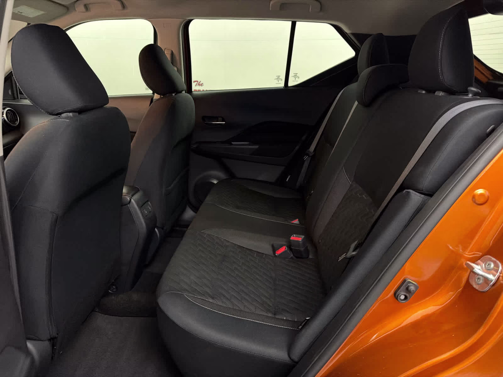 2023 Monarch Orange Metallic/Super Black Nissan Kicks SV FWD SUV