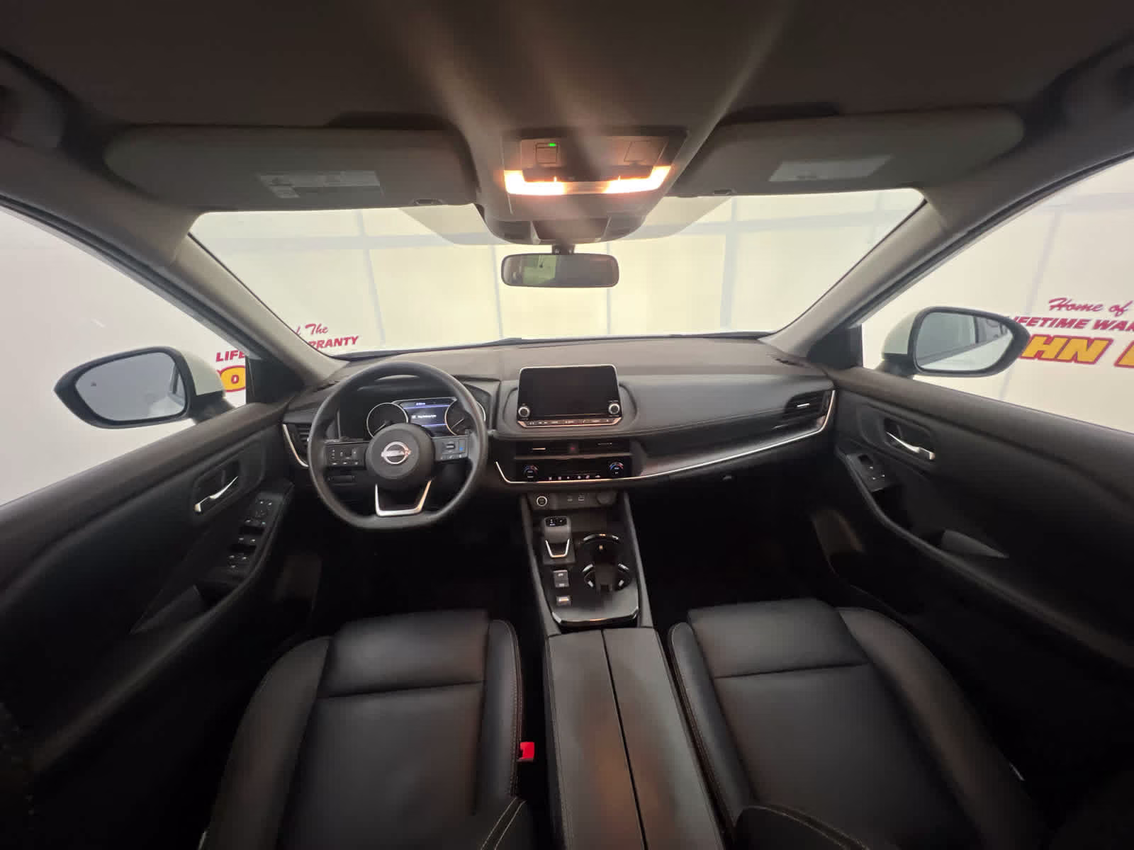 2023 Pearl White Tricoat Nissan Rogue SV FWD SUV