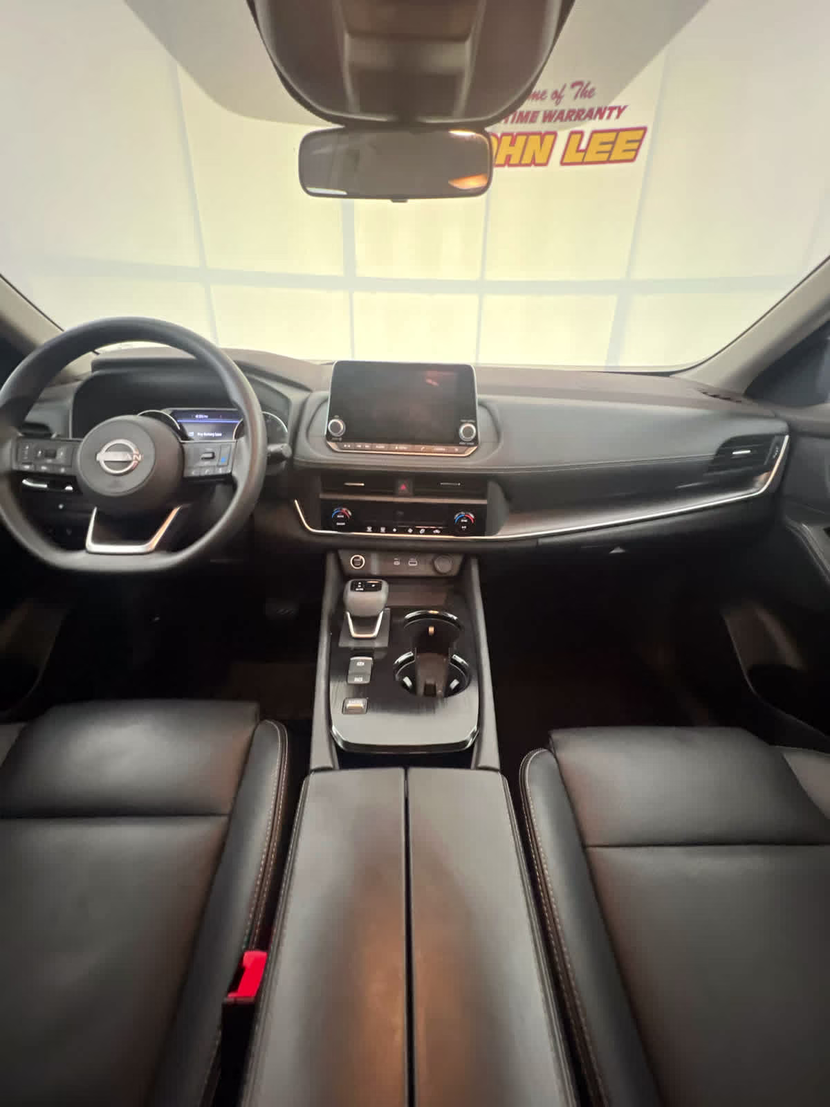 2023 Pearl White Tricoat Nissan Rogue SV FWD SUV