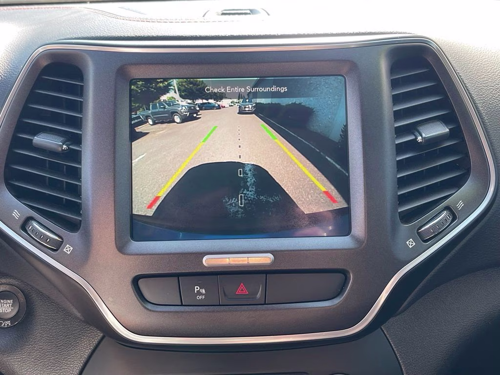 2020 Hydro Blue Pearlcoat Jeep Cherokee Trailhawk 4X4 SUV