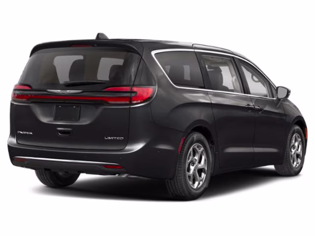 2024 Diamond Black Crystal Pearlcoat Chrysler Pacifica Limited FWD Van