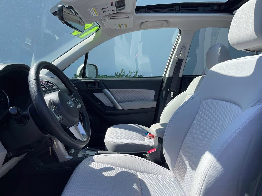 2018 Crystal White Pearl Subaru Forester 2.5i Premium AWD SUV