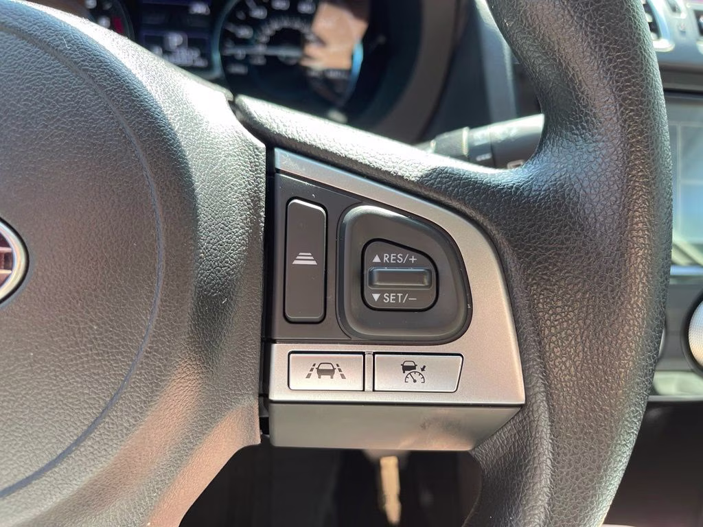 2018 Crystal White Pearl Subaru Forester 2.5i Premium AWD SUV