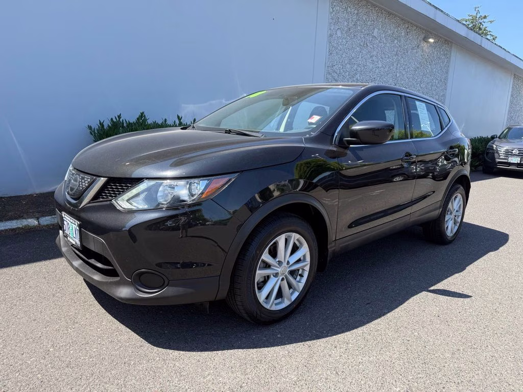 2018 Magnetic Black Nissan Rogue Sport S AWD SUV