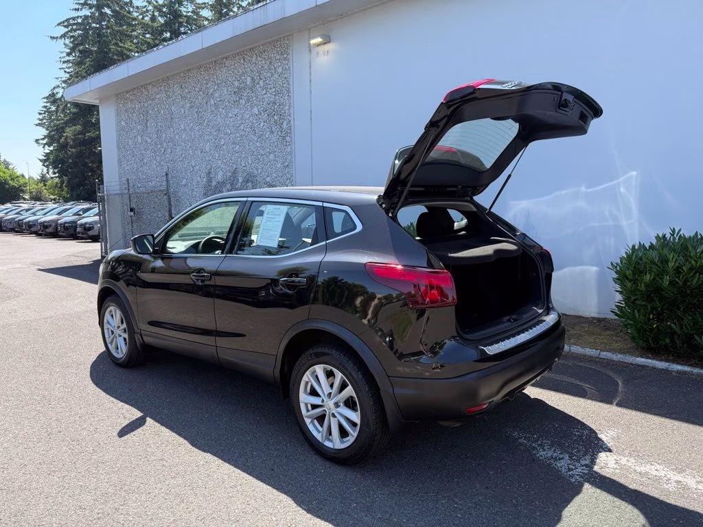 2018 Magnetic Black Nissan Rogue Sport S AWD SUV