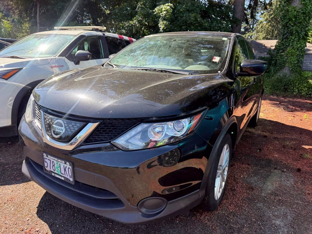 2018 Magnetic Black Nissan Rogue Sport S AWD SUV