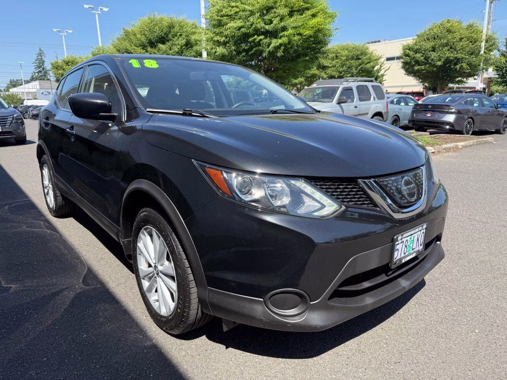 2018 Magnetic Black Nissan Rogue Sport S AWD SUV