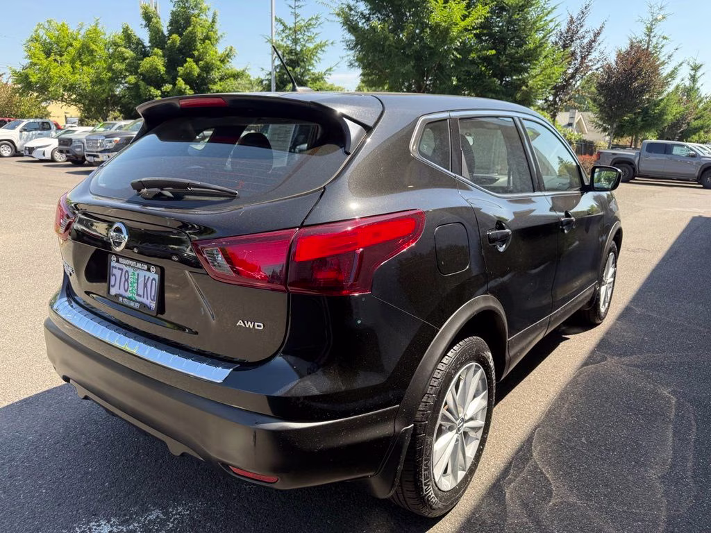 2018 Magnetic Black Nissan Rogue Sport S AWD SUV