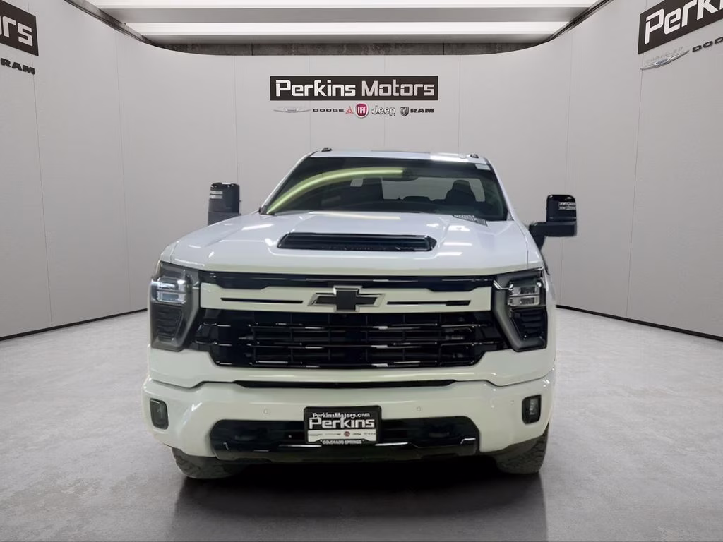 2024 Summit White Chevrolet Silverado 2500HD LTZ 4X4 Truck
