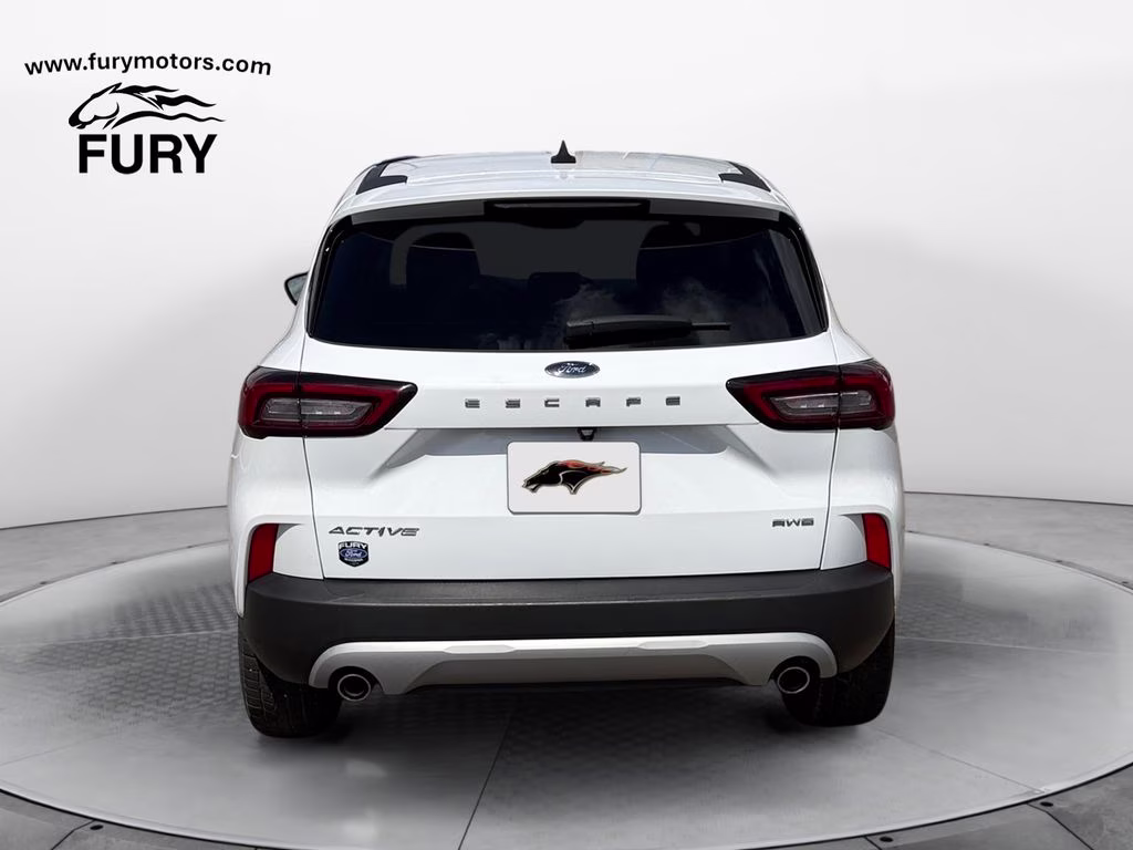 2024 Oxford White Ford Escape Active AWD SUV