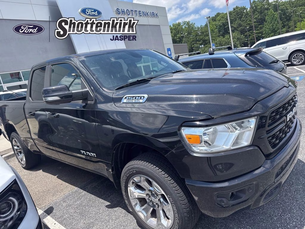 2022 Diamond Black Crystal Pearlcoat Ram 1500 Big Horn/Lone Star RWD Truck