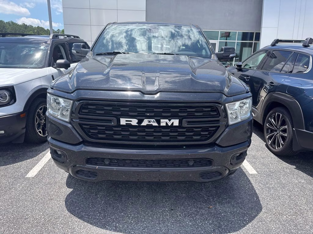 2022 Diamond Black Crystal Pearlcoat Ram 1500 Big Horn/Lone Star RWD Truck