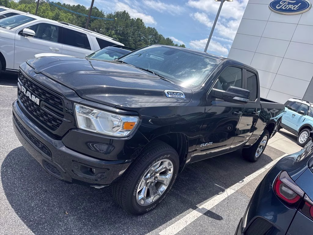 2022 Diamond Black Crystal Pearlcoat Ram 1500 Big Horn/Lone Star RWD Truck