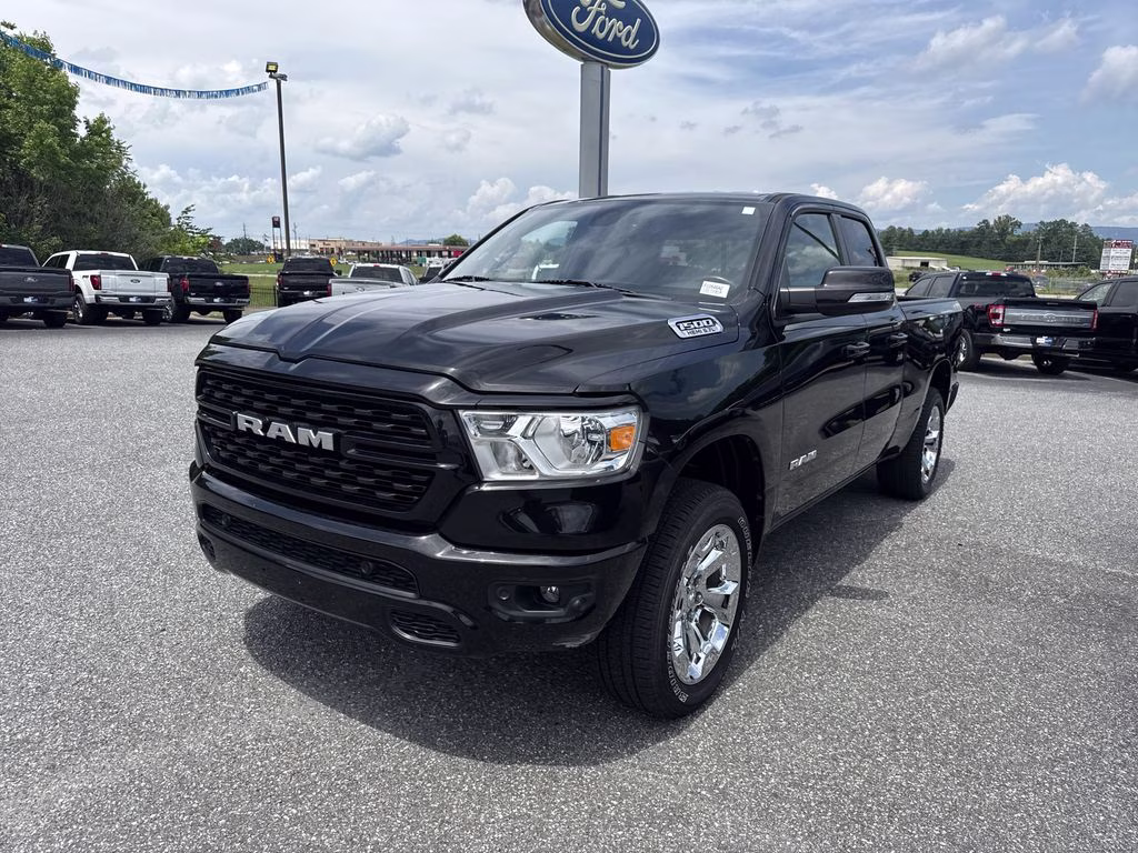 2022 Diamond Black Crystal Pearlcoat Ram 1500 Big Horn/Lone Star RWD Truck