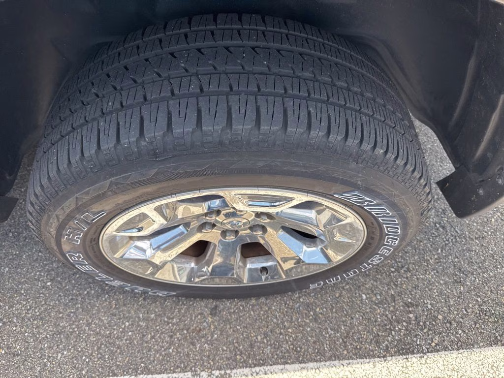 2022 Diamond Black Crystal Pearlcoat Ram 1500 Big Horn/Lone Star RWD Truck