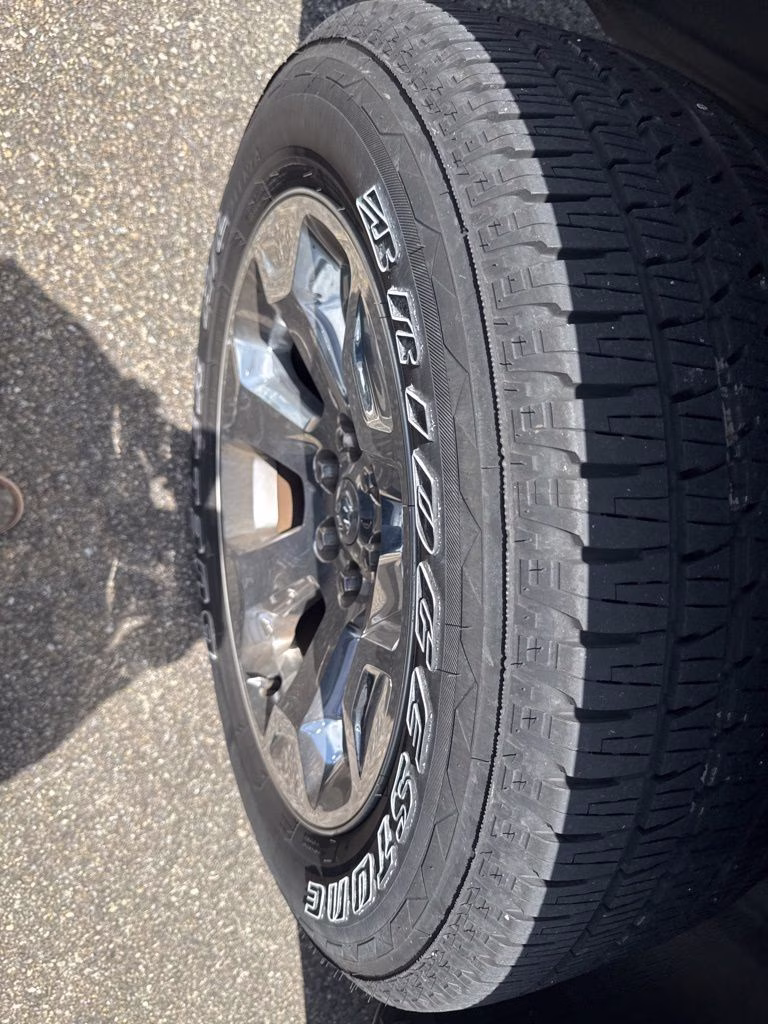 2022 Diamond Black Crystal Pearlcoat Ram 1500 Big Horn/Lone Star RWD Truck