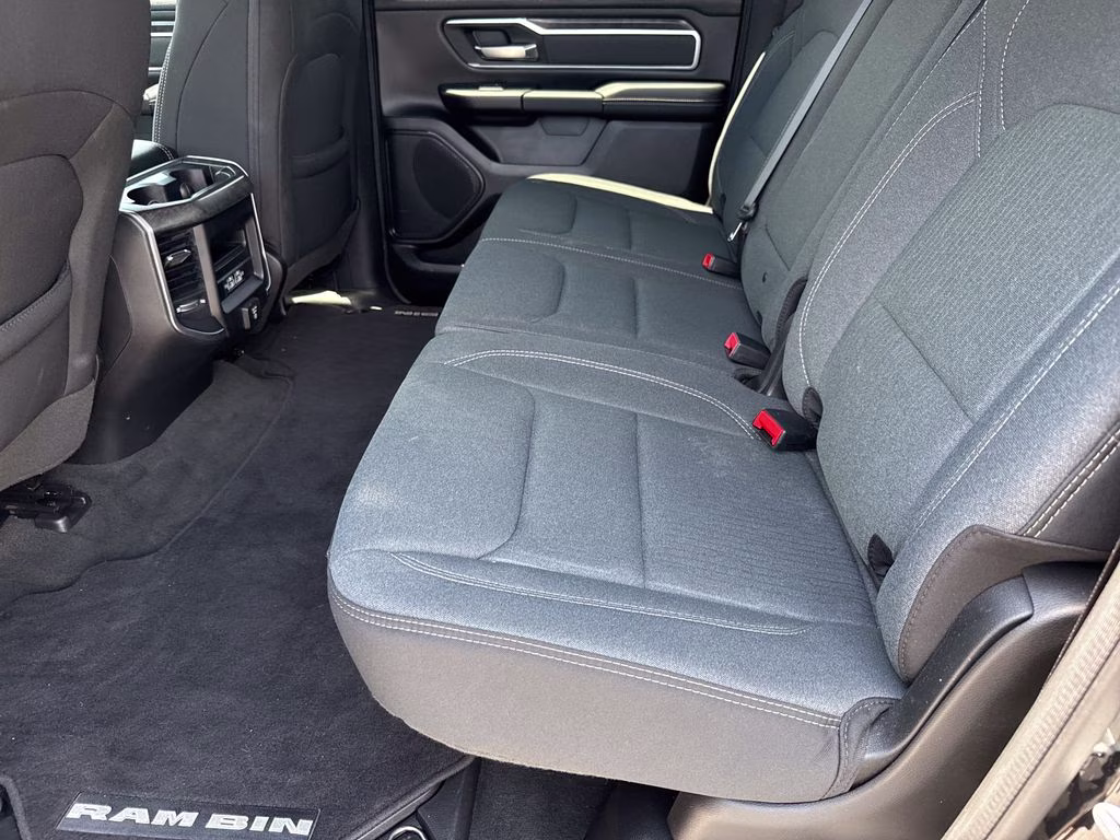 2022 Diamond Black Crystal Pearlcoat Ram 1500 Big Horn/Lone Star 4X4 Truck