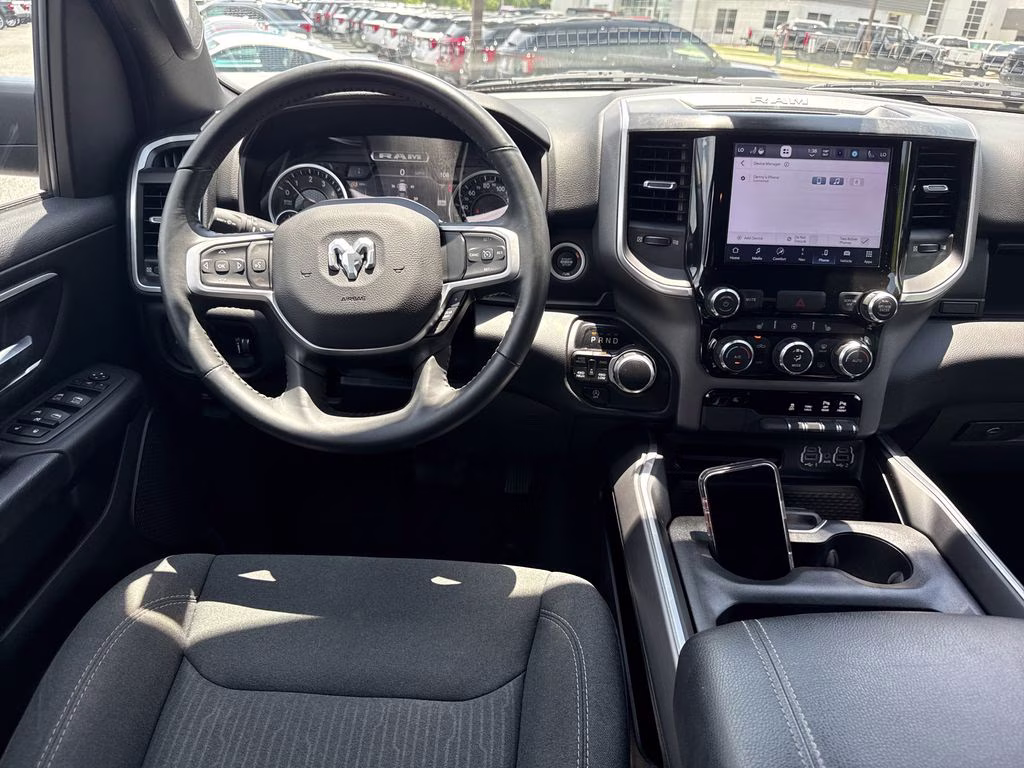 2022 Diamond Black Crystal Pearlcoat Ram 1500 Big Horn/Lone Star 4X4 Truck