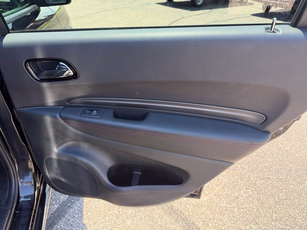 2025 DB Black Crystal Clearcoat Dodge Durango R/T AWD SUV