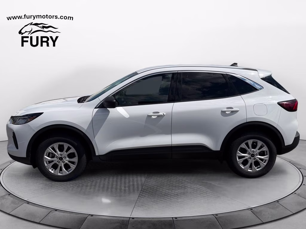 2024 Oxford White Ford Escape Active AWD SUV