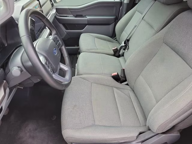 2025 Silver Metallic Ford F-150 XLT RWD Truck