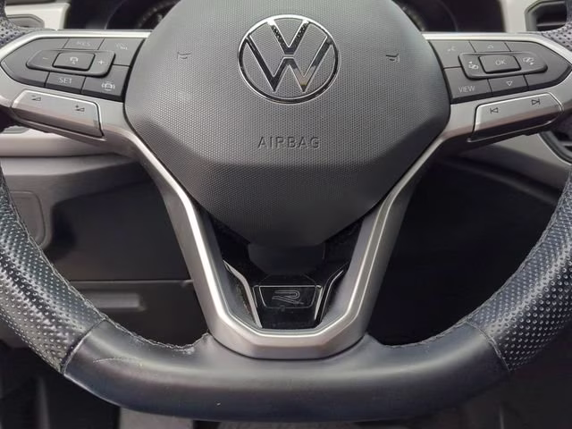 2021 Pure Gray Volkswagen Atlas Cross Sport 3.6L V6 SE w/Technology R-Line AWD SUV