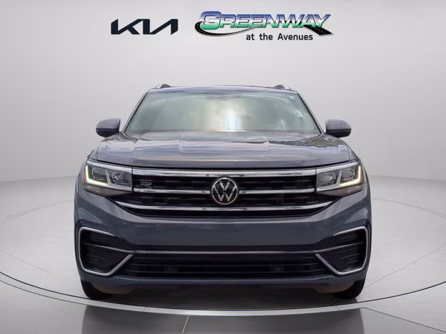 2021 Pure Gray Volkswagen Atlas Cross Sport 3.6L V6 SE w/Technology R-Line AWD SUV