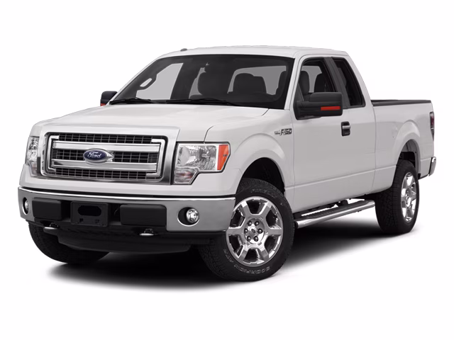 2013 Oxford White Ford F-150 XL 4X4 Truck